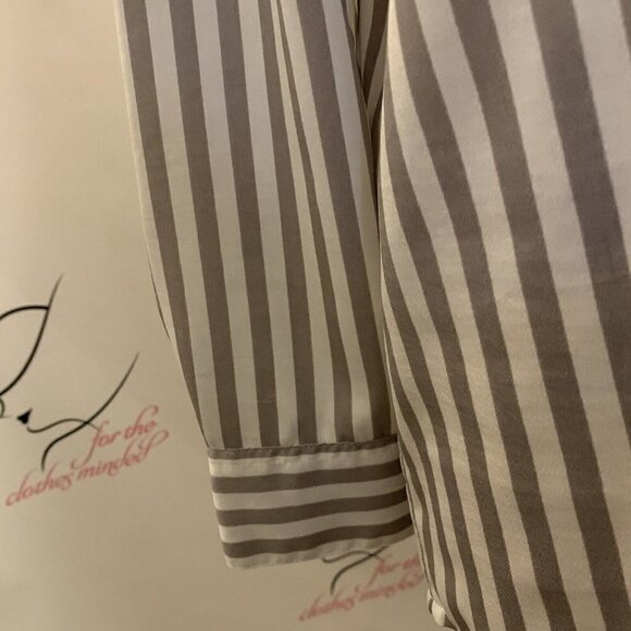 ANA. Size Small. Silky Stripe Long Sleeve. Button Cuff. Oversized Shirt. B81. - Picture 3 of 6